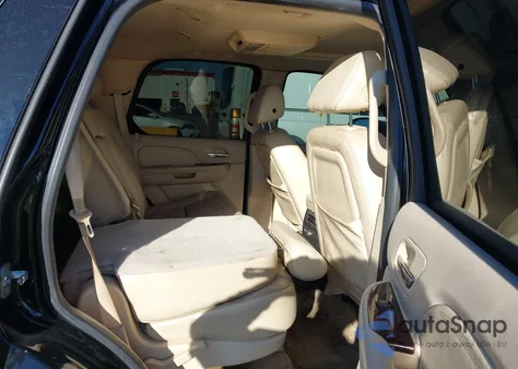 2007 Cadillac Escalade Standard z USA, uszkodzony, nr VIN 1GYFK63837R142626